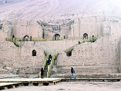 吐鲁番学研究院二十载耕耘:“冷门绝学”迈向文化高地 吐鲁番学研究院二十载耕耘:“冷门绝学”迈向文化高地